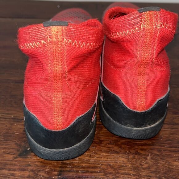 Red Adidas Predator Demonscale freak.3 laceless indoor soccer futbol shoes 4 - Picture 5 of 7